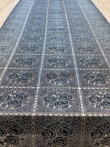 P576 Black.jpg