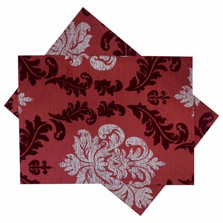ornament czerwony.jpg